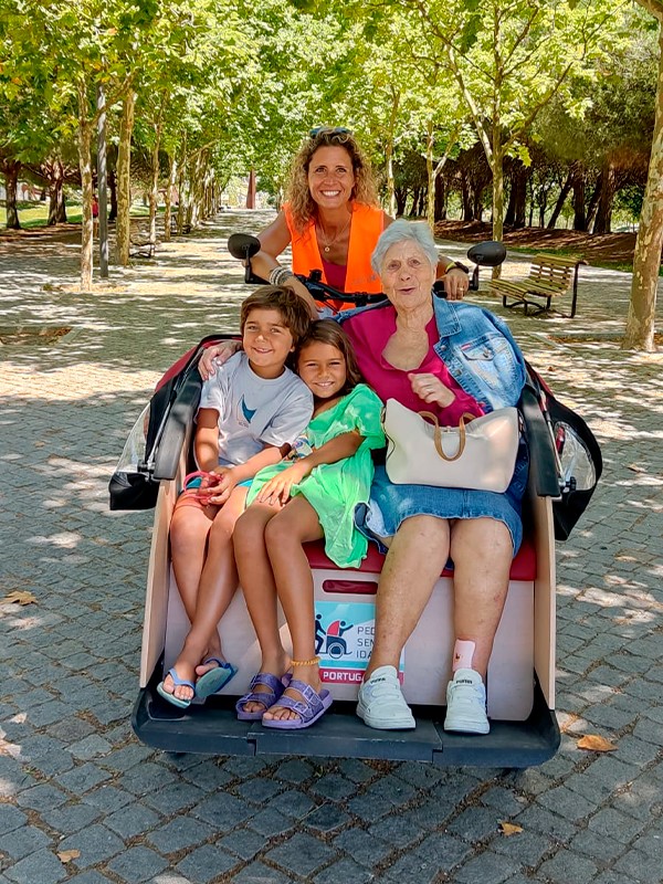 Passeios em Almada Pedalar Sem Idade