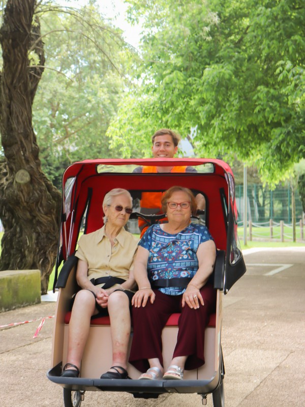 Passeios em Cascais Pedalar Sem Idade 4