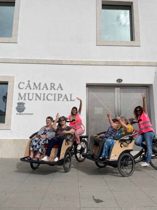 64458004-bfa5-4c64-bba3-80fcd09236c6